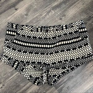 Geometric Tie Waist Shorts